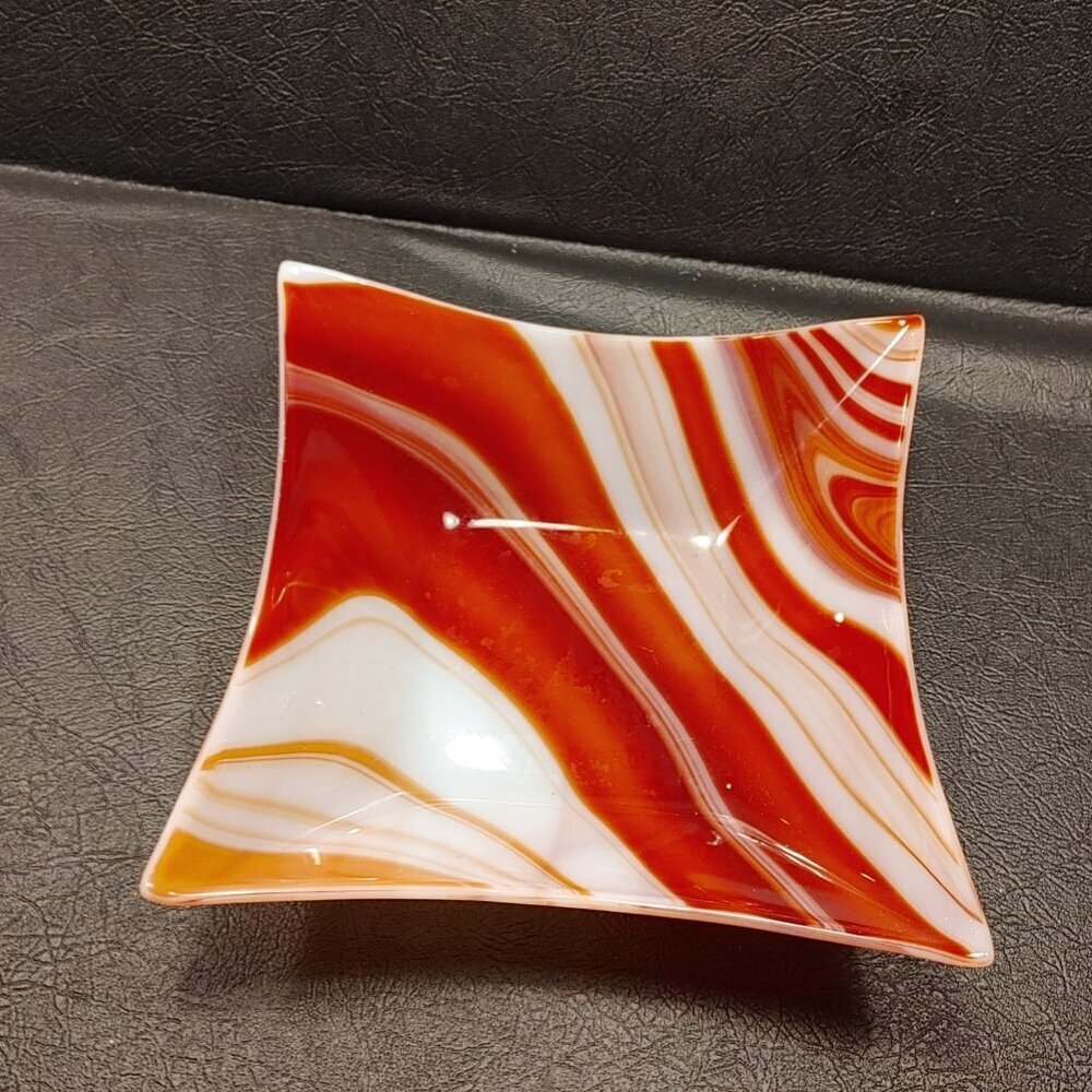 Red and White Swirl Glass Dish